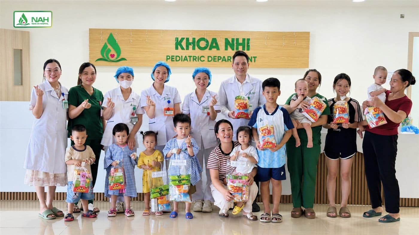 Nhân dịp Quốc tế Thiếu nhi 1/6, Khoa Nhi - Bệnh viện Hữu nghị Đa khoa Nghệ An - GĐ2 đã gửi tặng những phần quà nhỏ xinh đến các bệnh nhi đang điều trị tại bệnh viện…